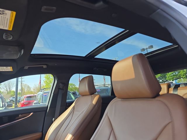 Used 2022 Lincoln Nautilus Reserve FWD image 15