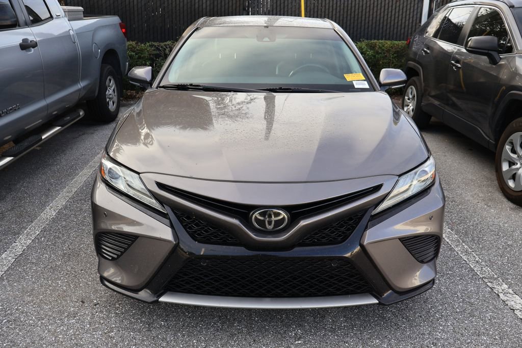 Used 2018 Toyota Camry XSE image 5