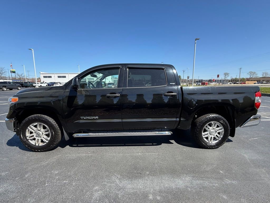 Used 2017 Toyota Tundra SR5 image 5