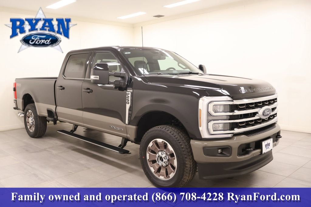 New 2026 Ford F250 King Ranch w/ FX4 Off-Road Package image 2