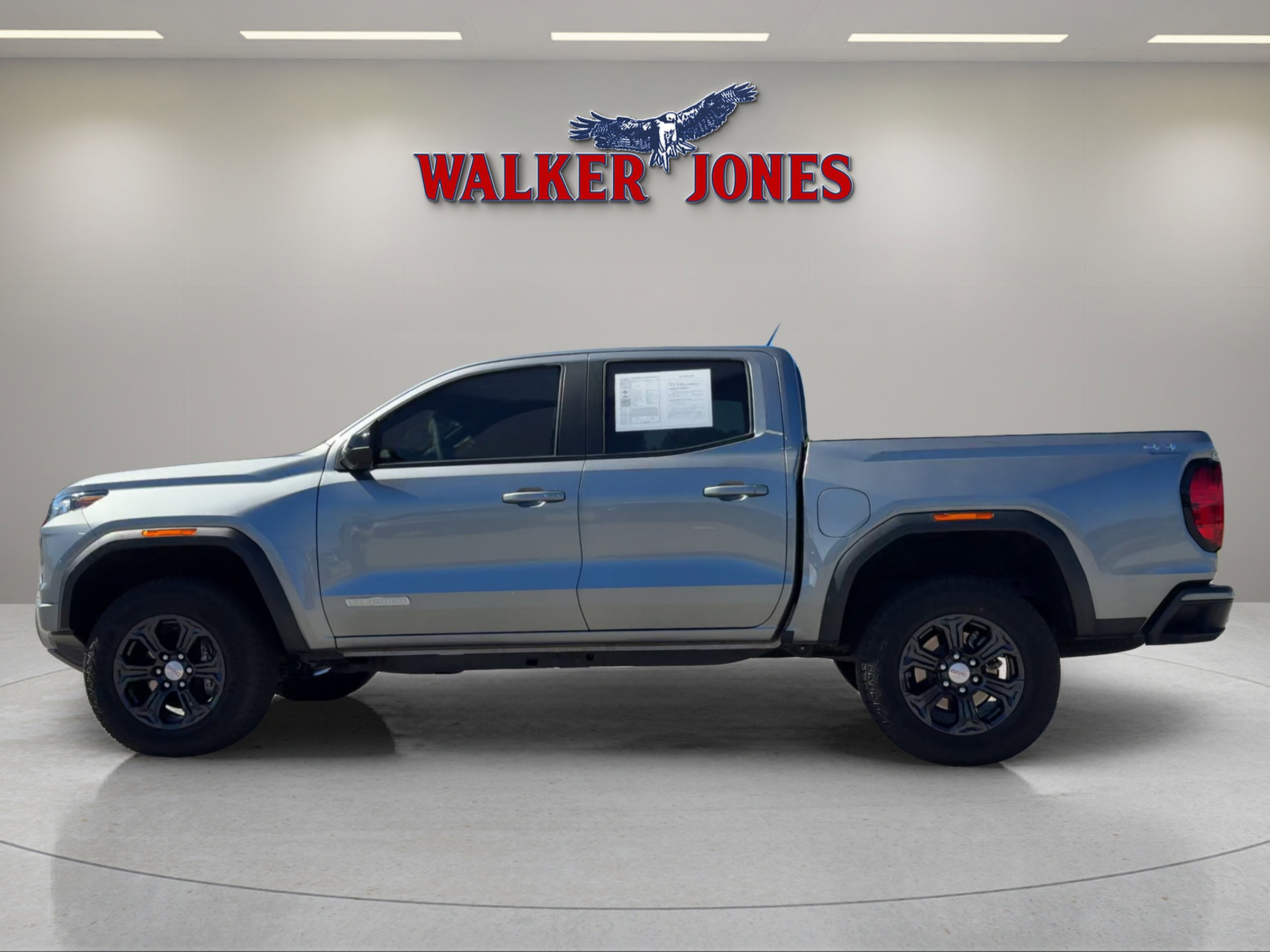 Used 2023 GMC Canyon Elevation w/ Elevation Premium Package image 6