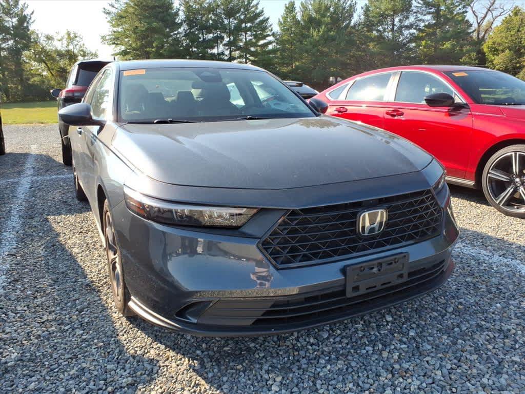 Used 2024 Honda Accord EX image 12