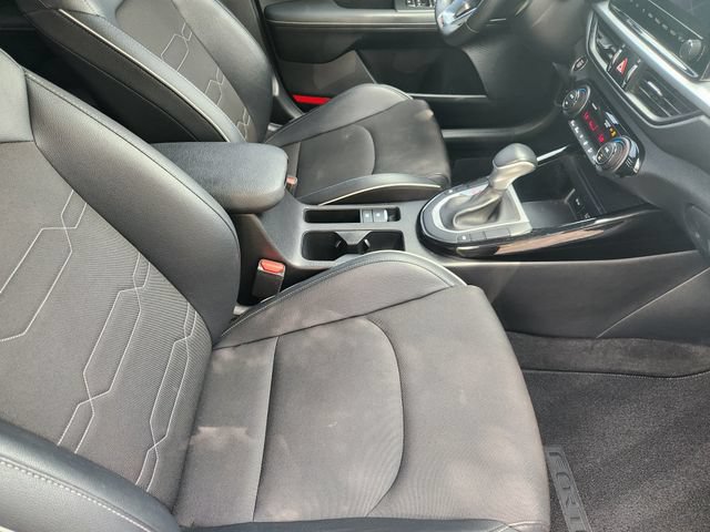 Used 2024 Kia Forte GT-Line FWD image 15