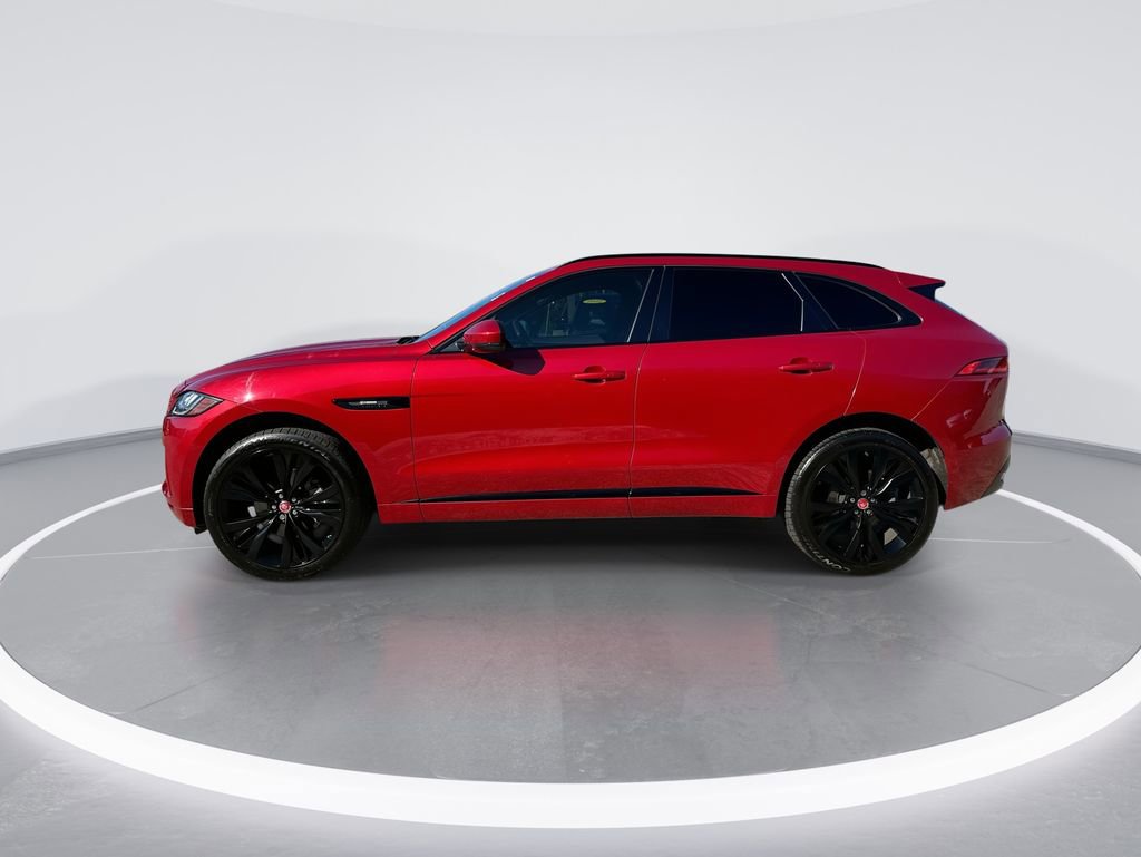 Used 2018 Jaguar F-PACE R-Sport image 5
