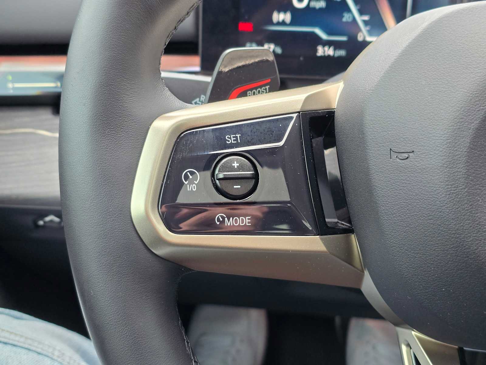 Used 2025 BMW i5 eDrive40i w/ M Sport Package image 29