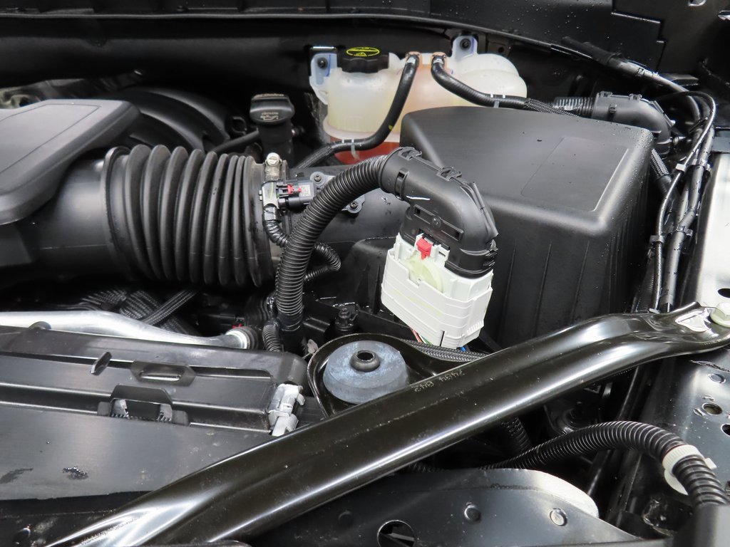 Used 2025 Chevrolet Tahoe Z71 image 32