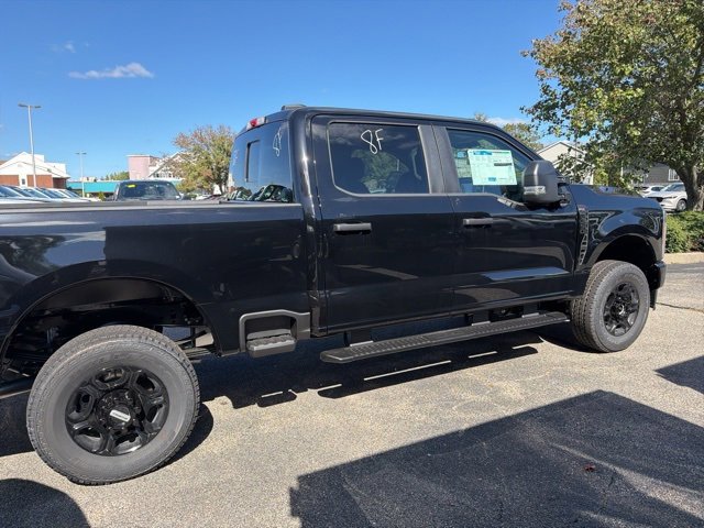 New 2026 Ford F350 XL image 2