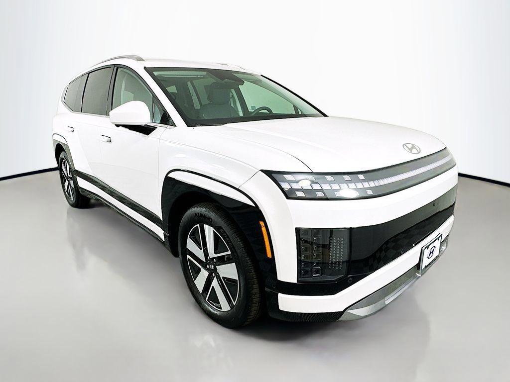 New 2026 Hyundai Ioniq 9 SEL image 3