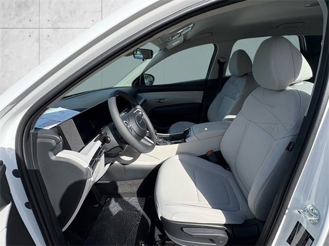 New 2026 Hyundai Tucson SE image 4