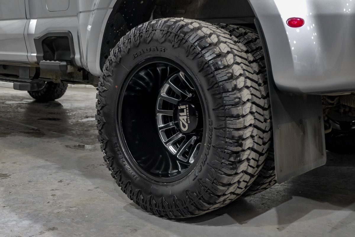 Used 2024 Ford F350 Lariat AWD/4WD image 65