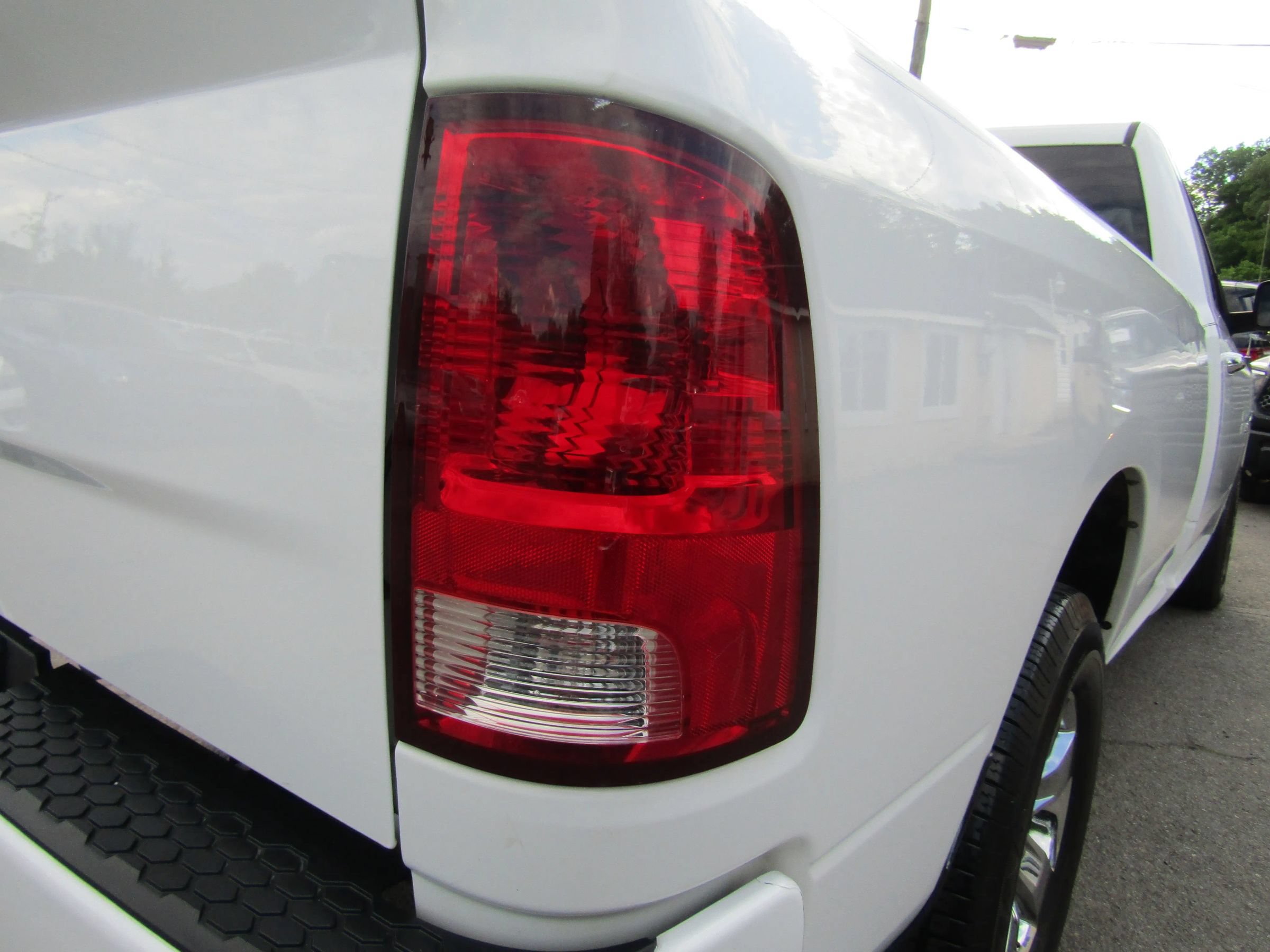 Used 2014 RAM 1500 Tradesman w/ Power & Remote Entry Group RWD image 10