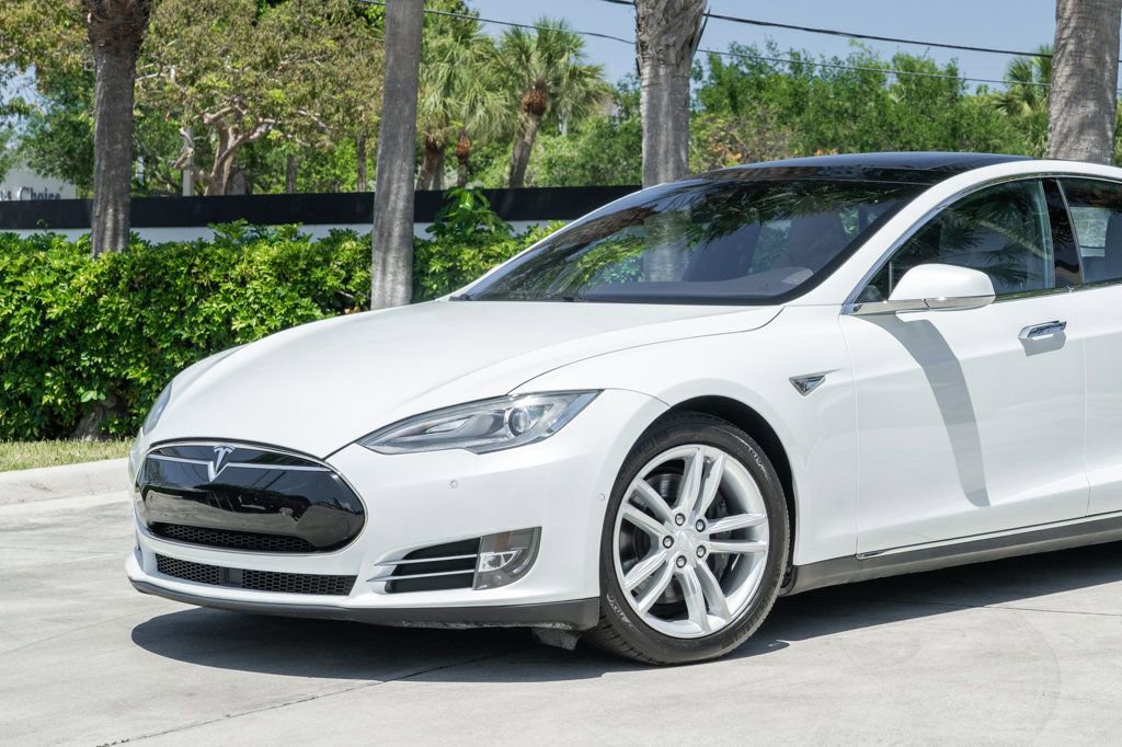 Used 2016 Tesla Model S 85D AWD/4WD image 2