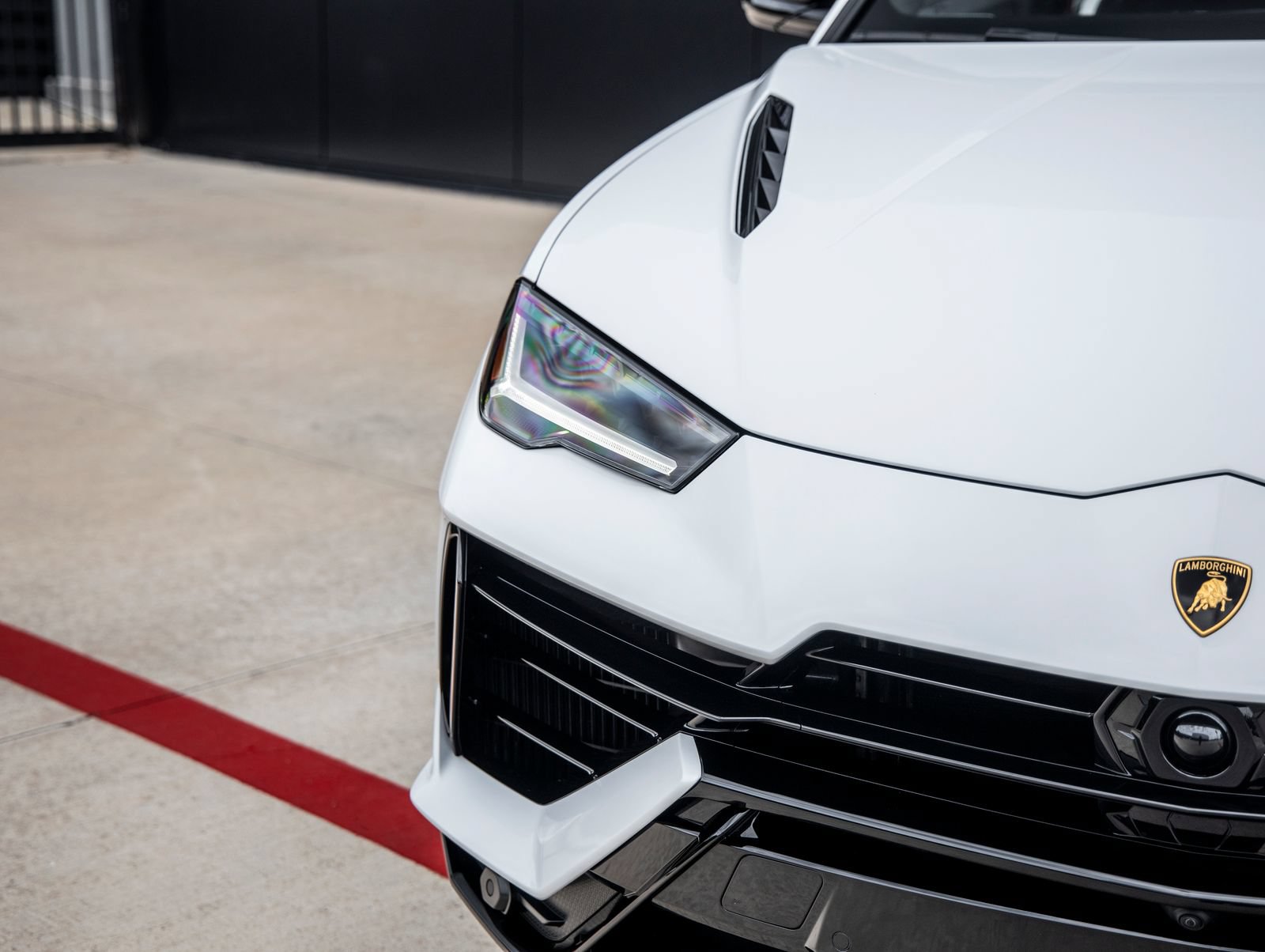 Used 2024 Lamborghini Urus S AWD/4WD image 17