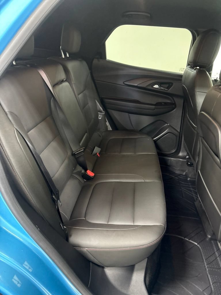 Used 2025 Chevrolet TrailBlazer RS FWD image 28
