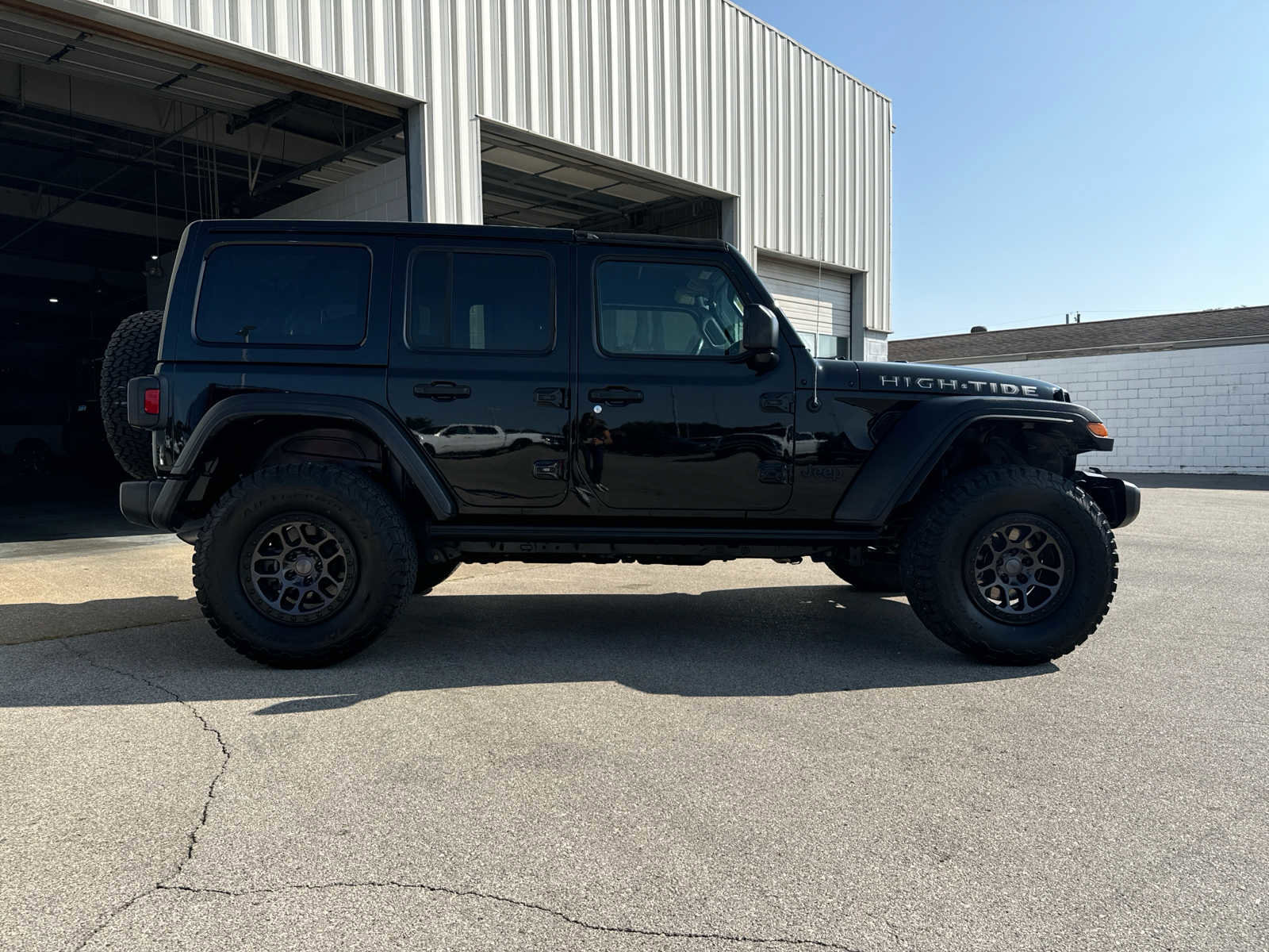 Used 2022 Jeep Wrangler Unlimited Sport image 6