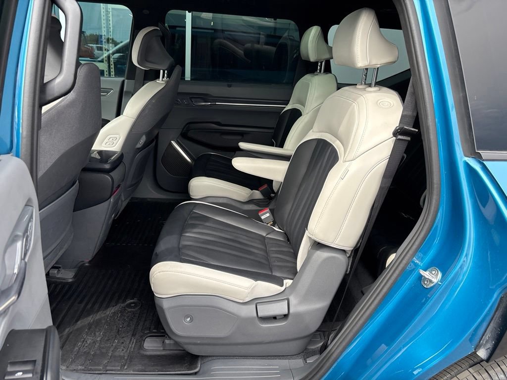 Certified 2024 Kia EV9 GT-Line AWD/4WD image 14