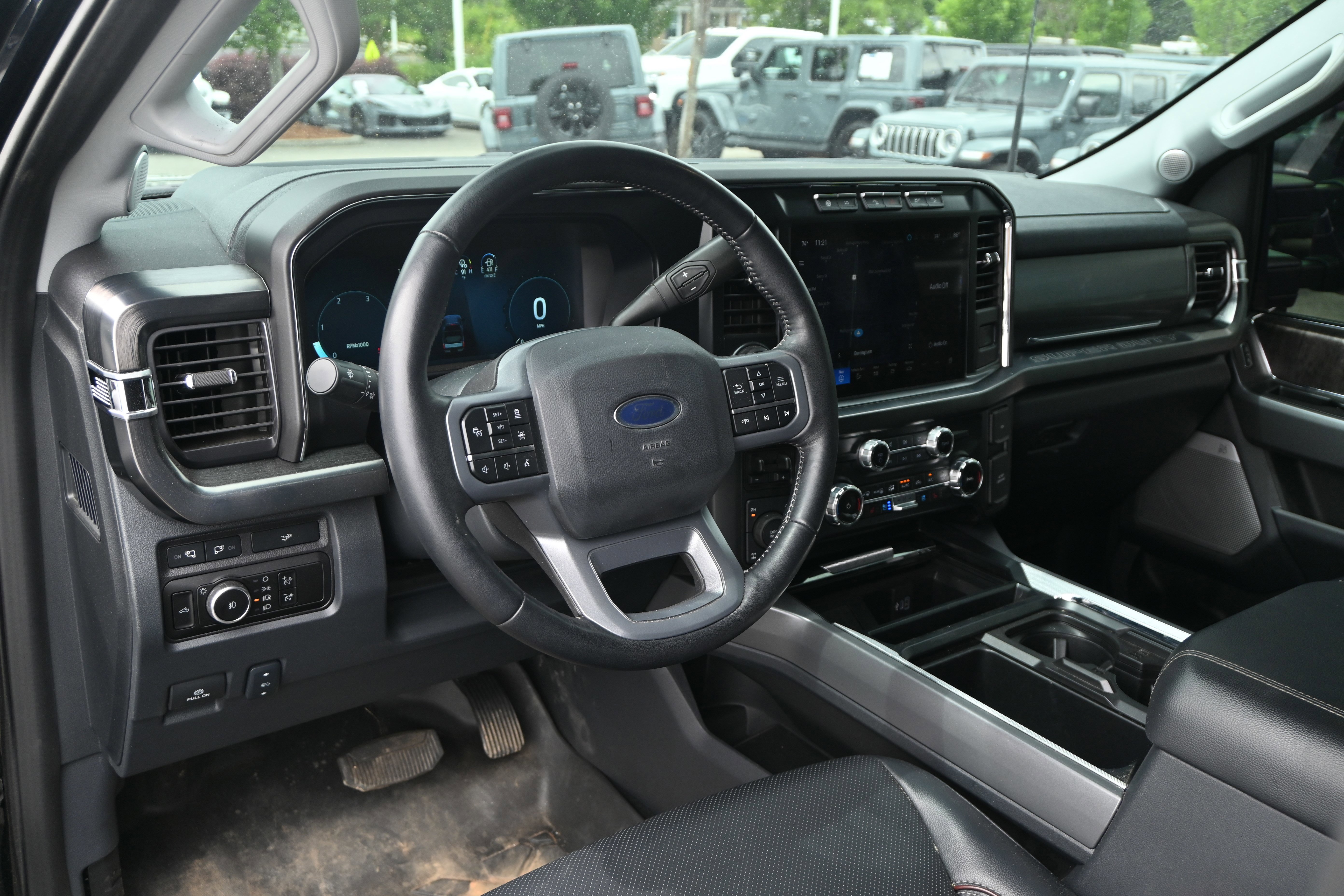 Used 2024 Ford F350 Lariat w/ Lariat Ultimate Package AWD/4WD image 11