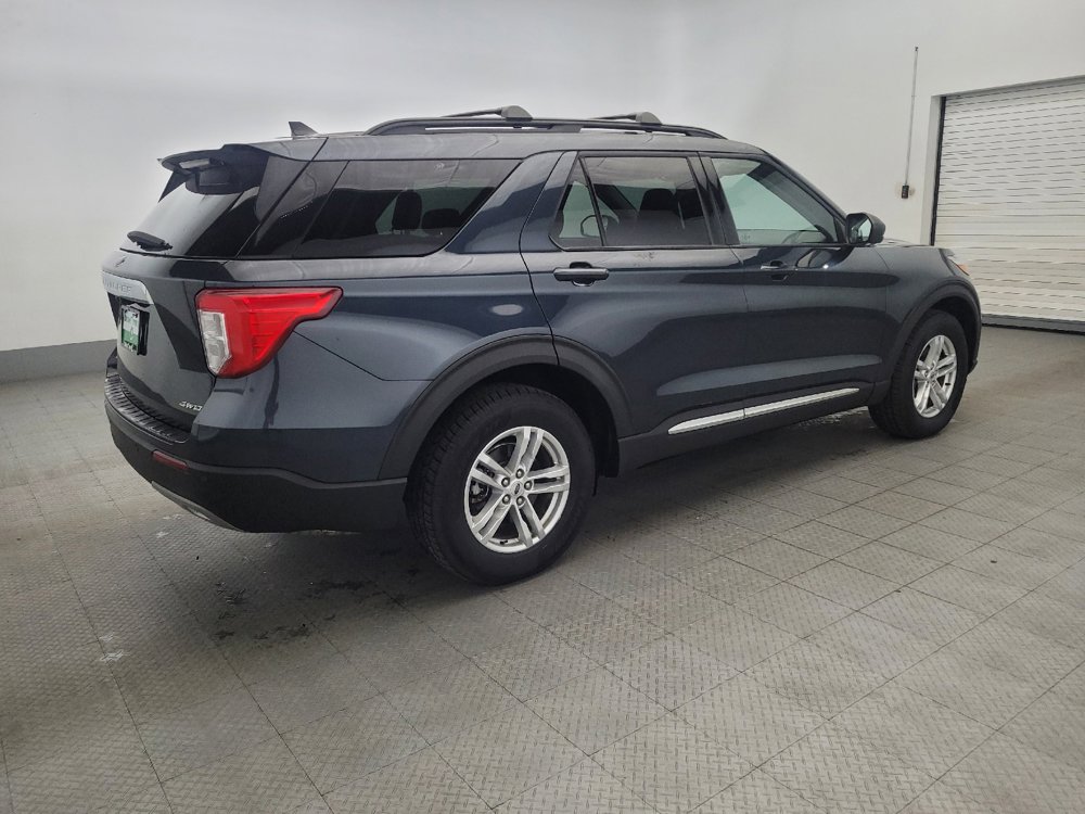 Used 2022 Ford Explorer XLT w/ Equipment Group 202A image 10