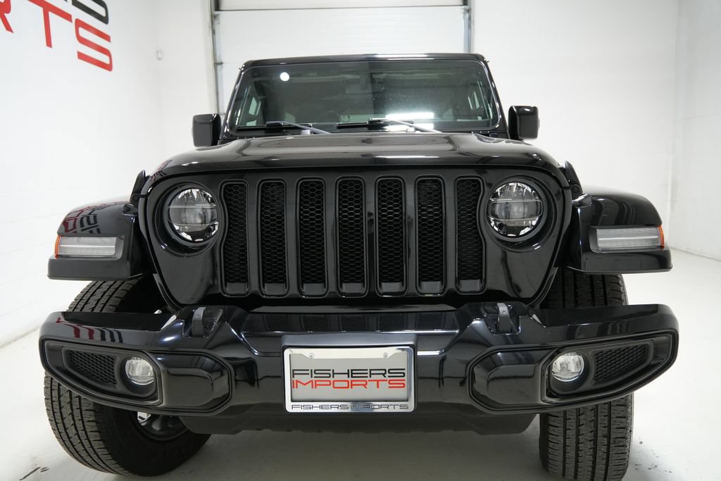 Used 2022 Jeep Wrangler Unlimited Sahara AWD/4WD image 4