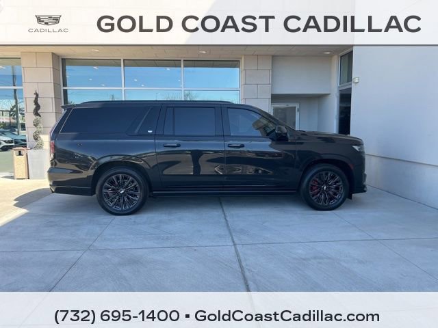 Certified 2024 Cadillac Escalade ESV V w/ LPO, Floor Liner Package image 4