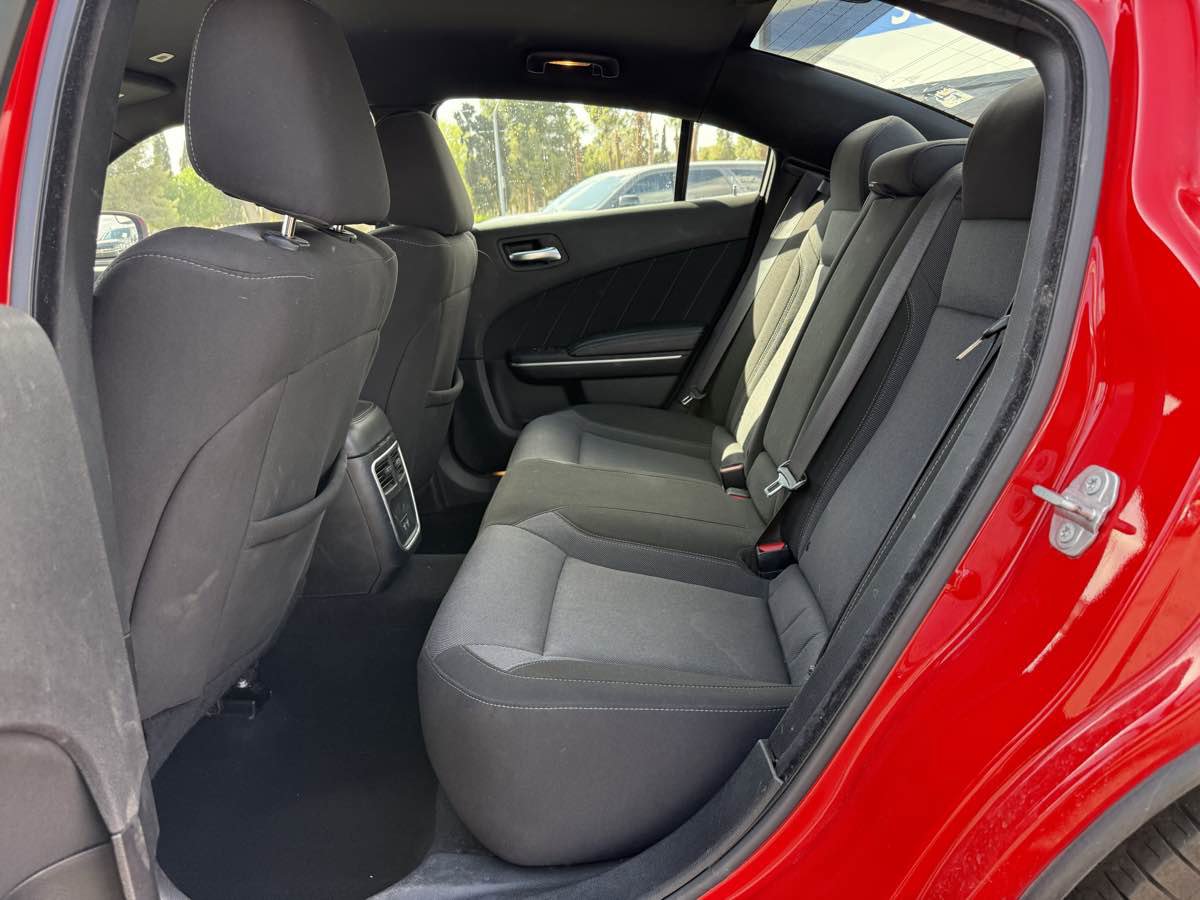 Used 2022 Dodge Charger SXT RWD image 8