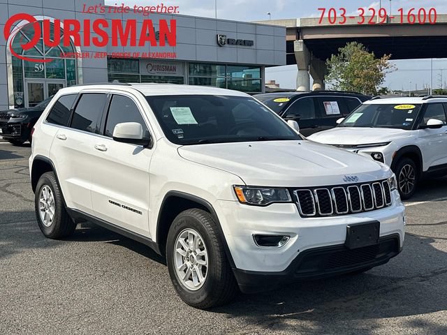 Used 2019 Jeep Grand Cherokee Laredo AWD/4WD image 1