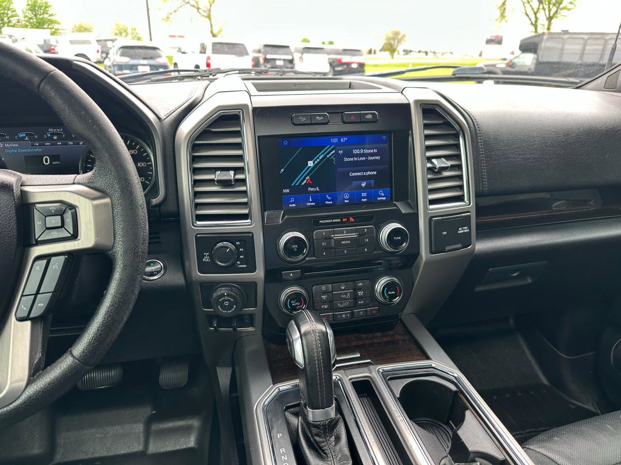 Used 2016 Ford F150 Platinum w/ Technology Package AWD/4WD image 12