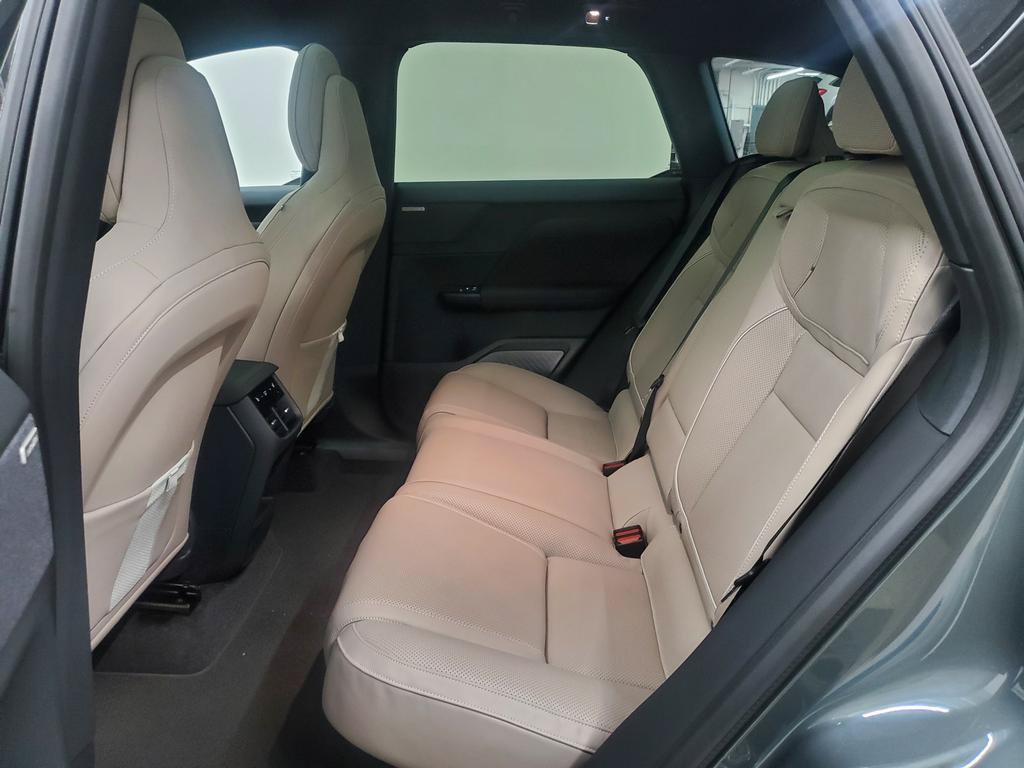 New 2027 Volvo EX60 Ultra AWD/4WD image 8
