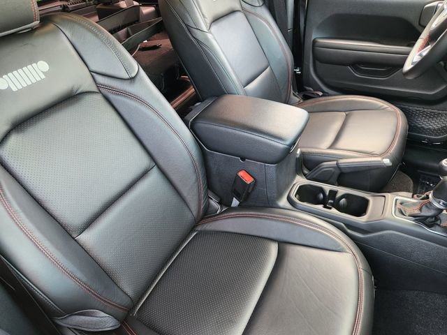Used 2021 Jeep Wrangler Rubicon AWD/4WD image 10