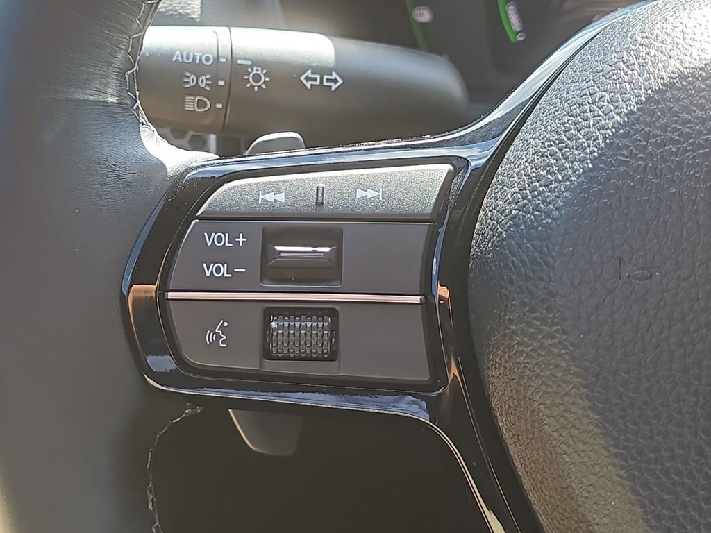 Used 2025 Honda Civic Sport Touring image 14