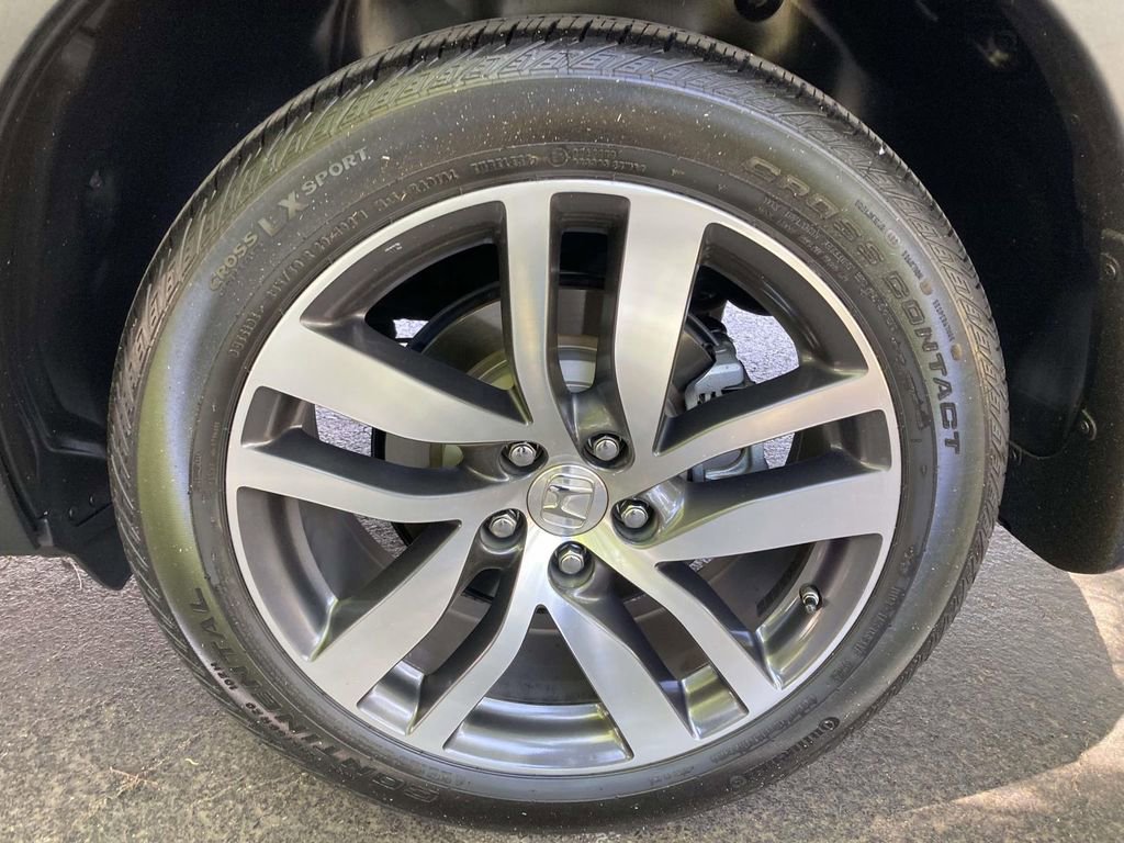 Used 2018 Honda Pilot Touring image 7