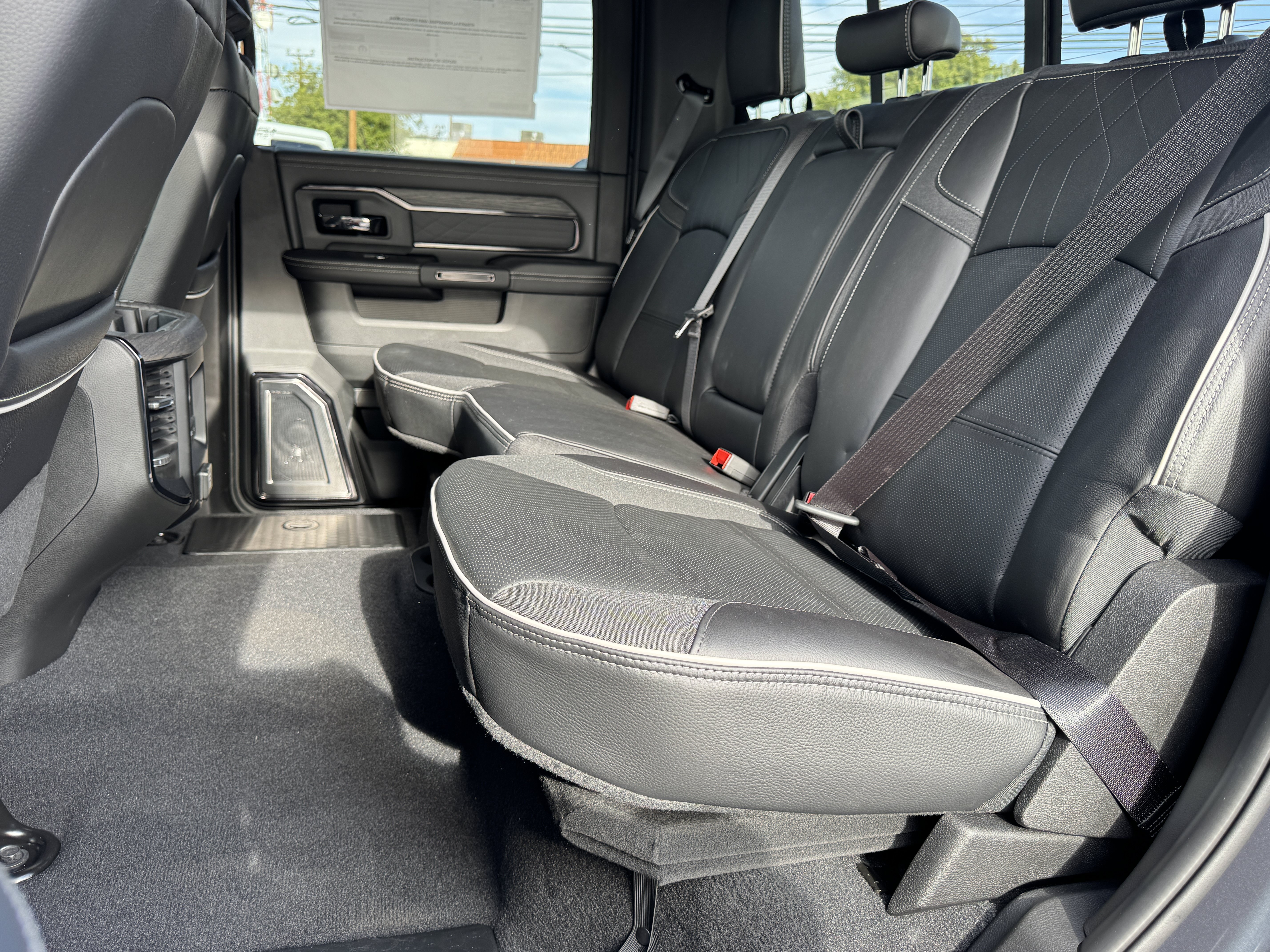 New 2026 RAM 3500 Limited AWD/4WD image 36