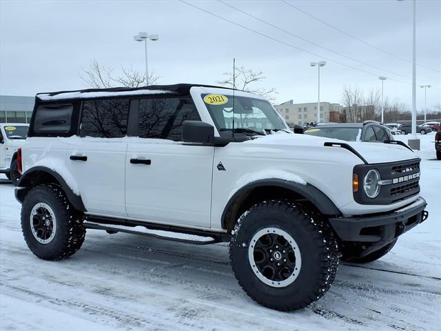 Used 2021 Ford Bronco Black Diamond w/ Sasquatch Package image 3