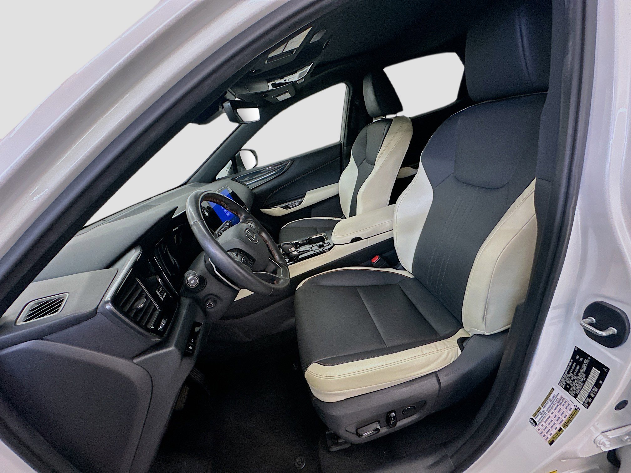 Used 2022 Lexus NX 350 AWD image 13