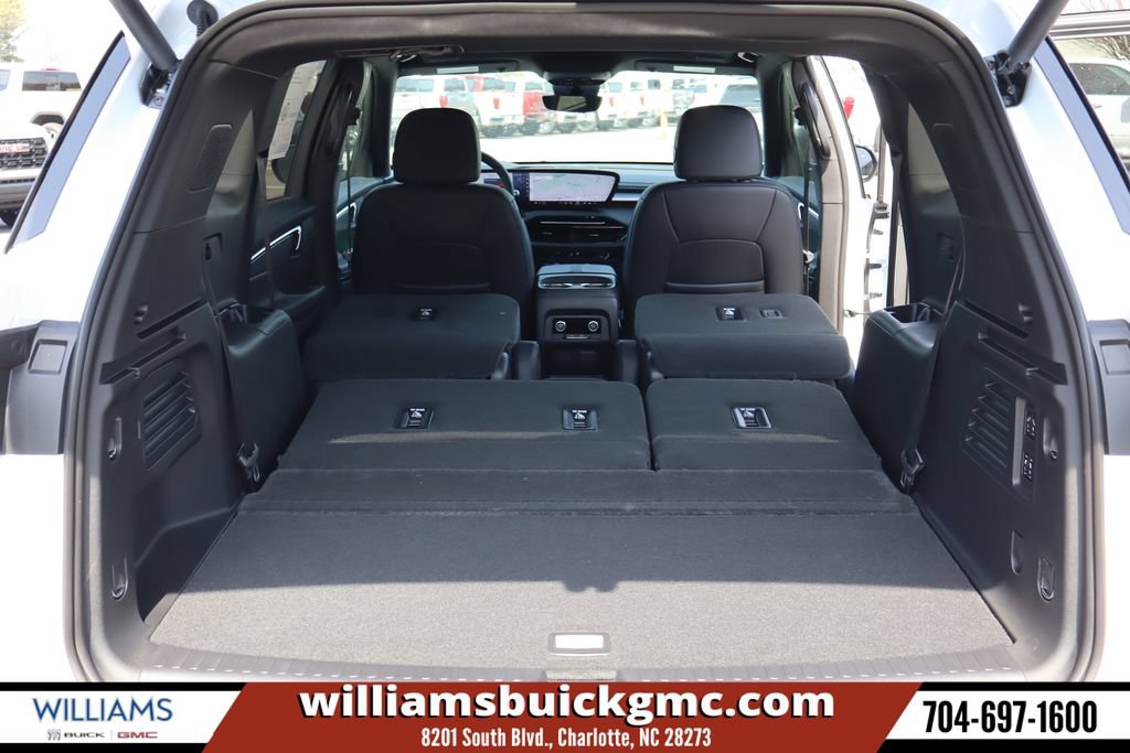 New 2026 Buick Enclave Sport Touring w/ Power Package FWD image 22