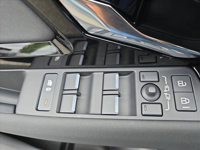 New 2026 Land Rover Range Rover Evoque S AWD/4WD image 29