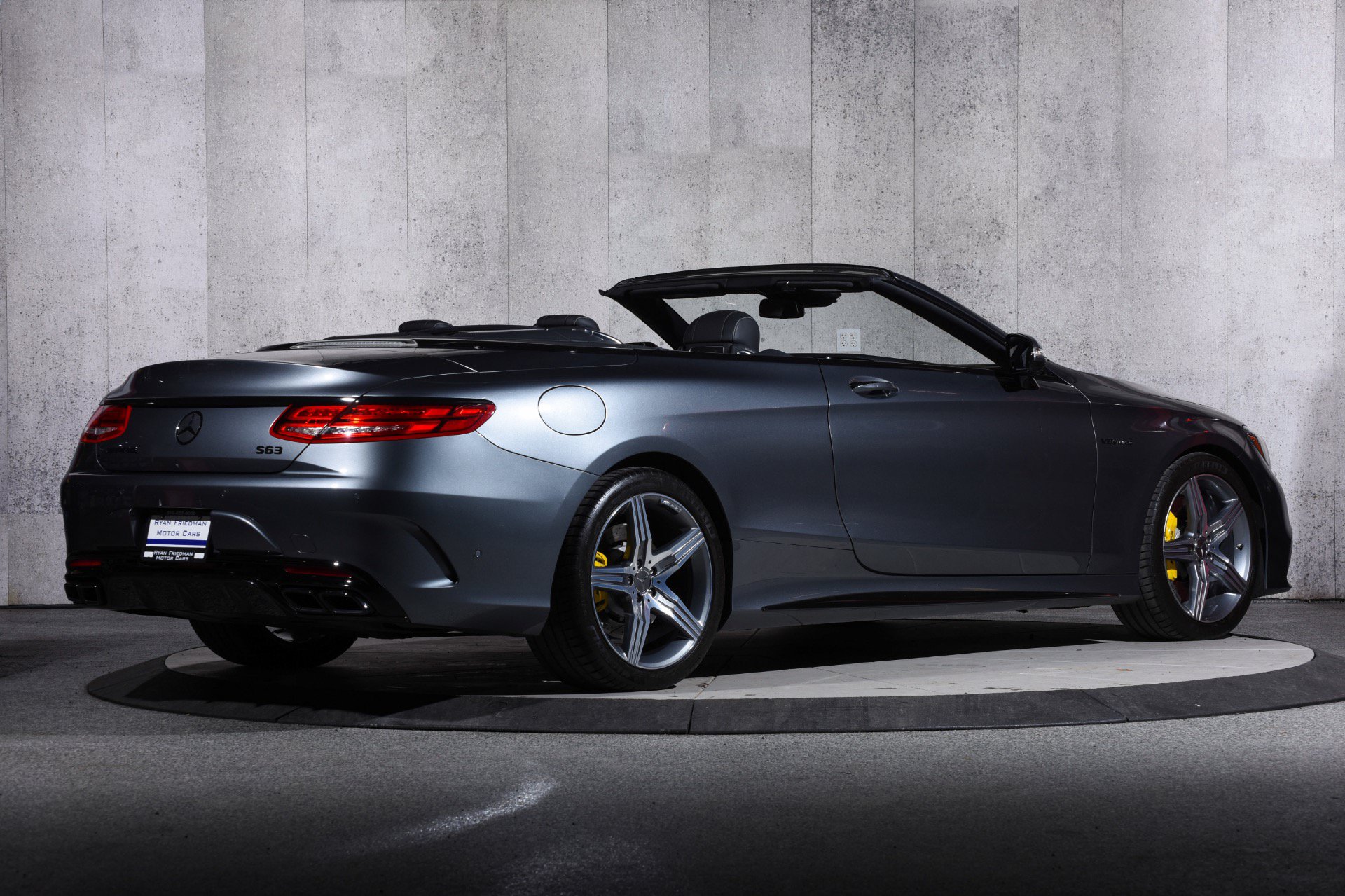 Used 2017 Mercedes-Benz S 63 AMG 4MATIC Cabriolet image 32