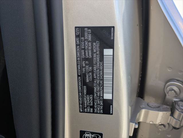 New 2026 Volvo XC90 T8 Plus w/ Protection Package Premier AWD/4WD image 15