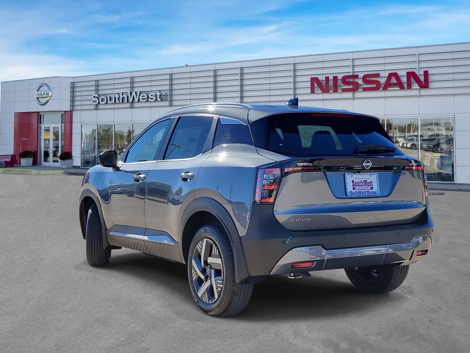 New 2026 Nissan Kicks SV image 9