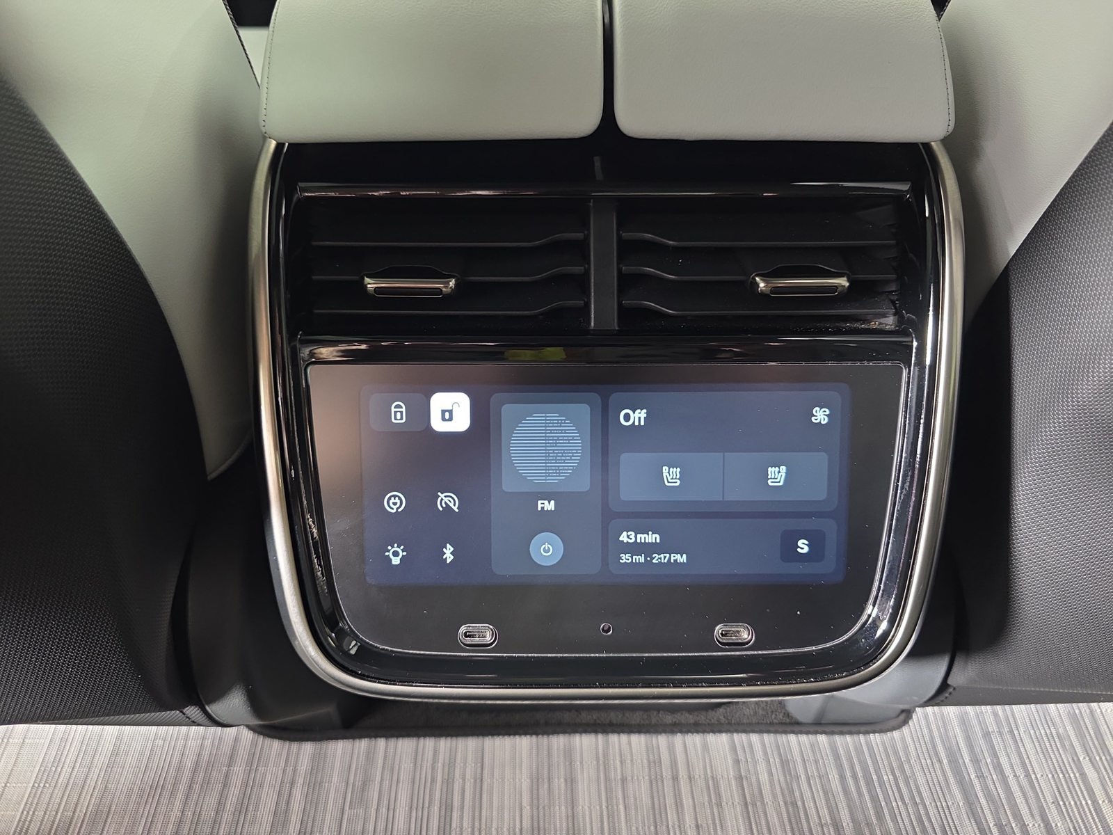 Used 2023 Rivian R1T Launch Edition AWD/4WD image 28