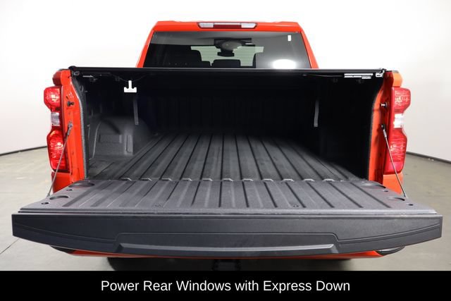 Used 2026 Chevrolet Silverado 1500 Custom w/ Turbomax Blackout Package RWD image 17