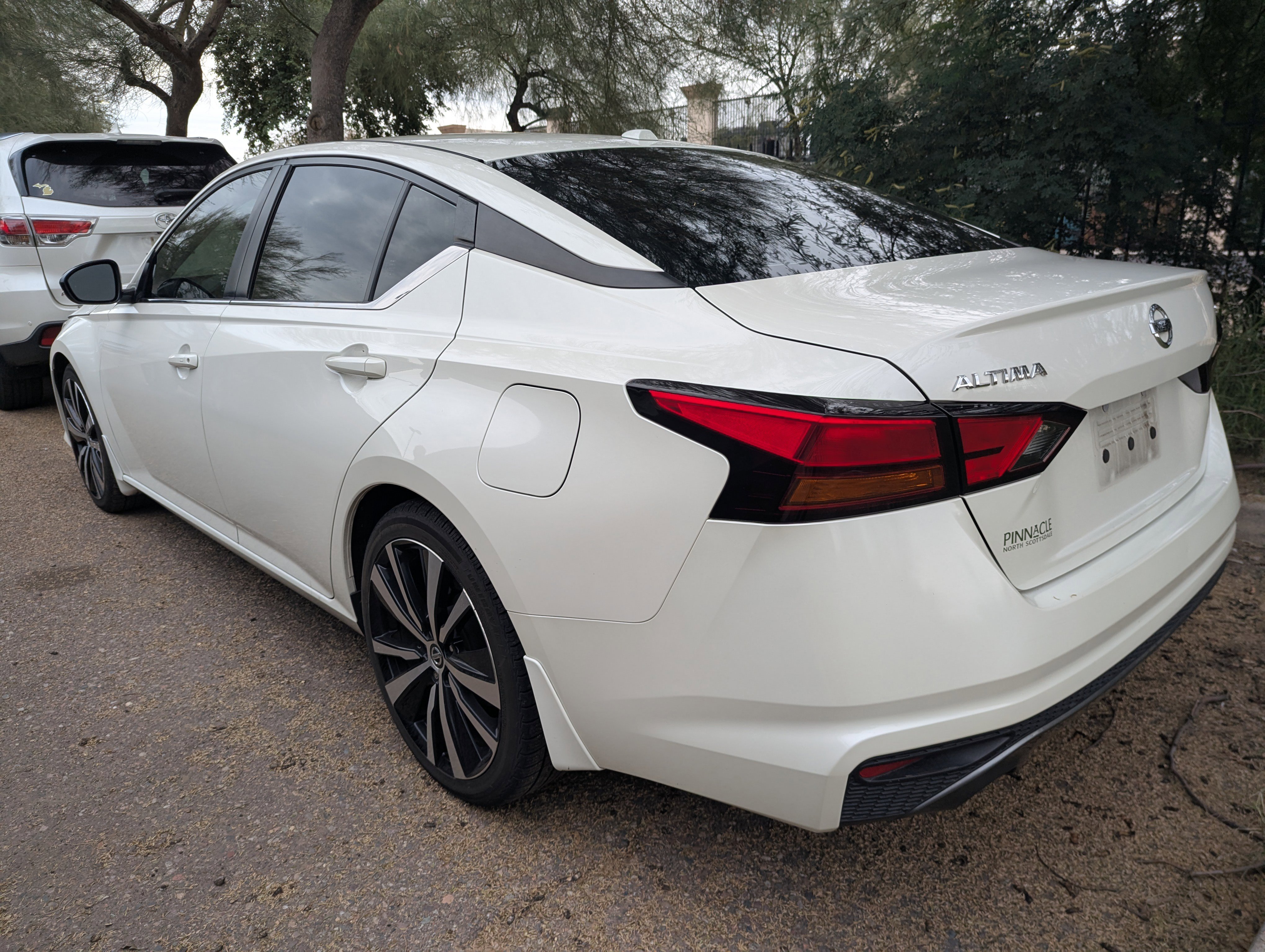 Used 2019 Nissan Altima 2.5 SR image 4