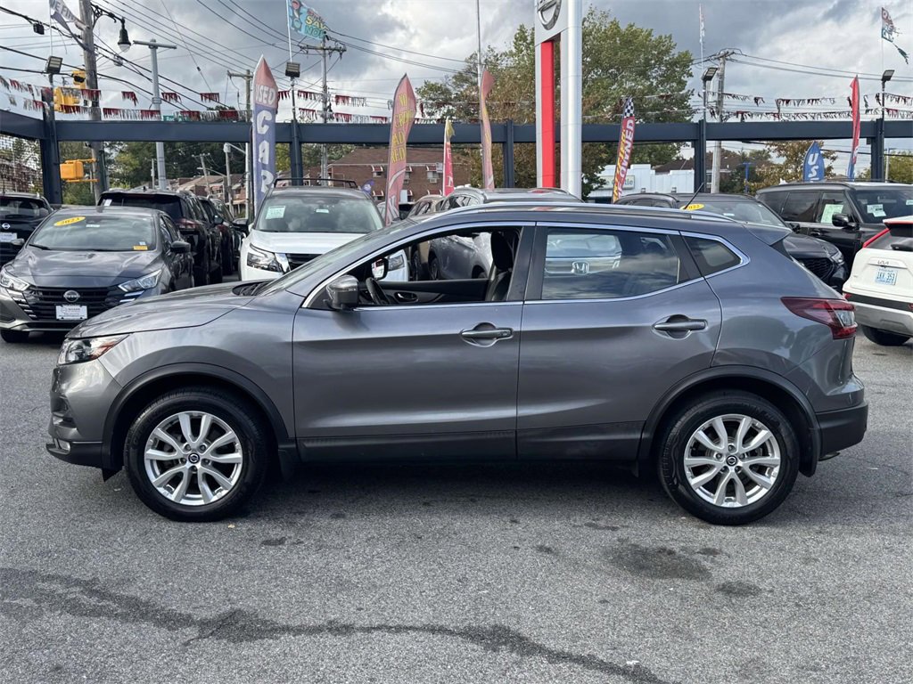 Used 2020 Nissan Rogue Sport SV w/ Technology Package image 8