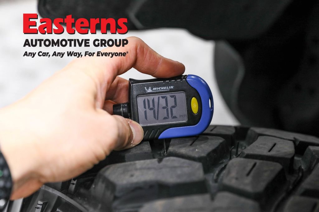 Used 2023 Jeep Wrangler Unlimited w/ Cold Weather Group AWD/4WD image 30