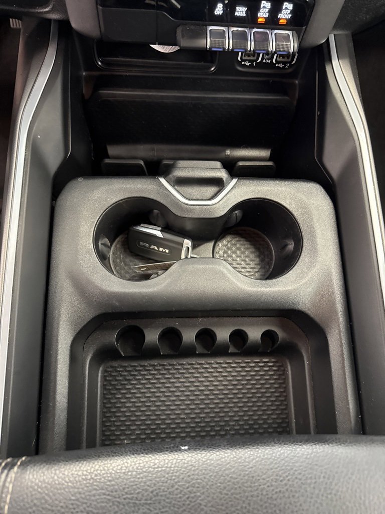Used 2022 RAM 1500 Big Horn image 8