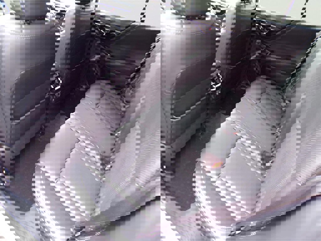 Used 2022 Subaru Outback Limited image 14