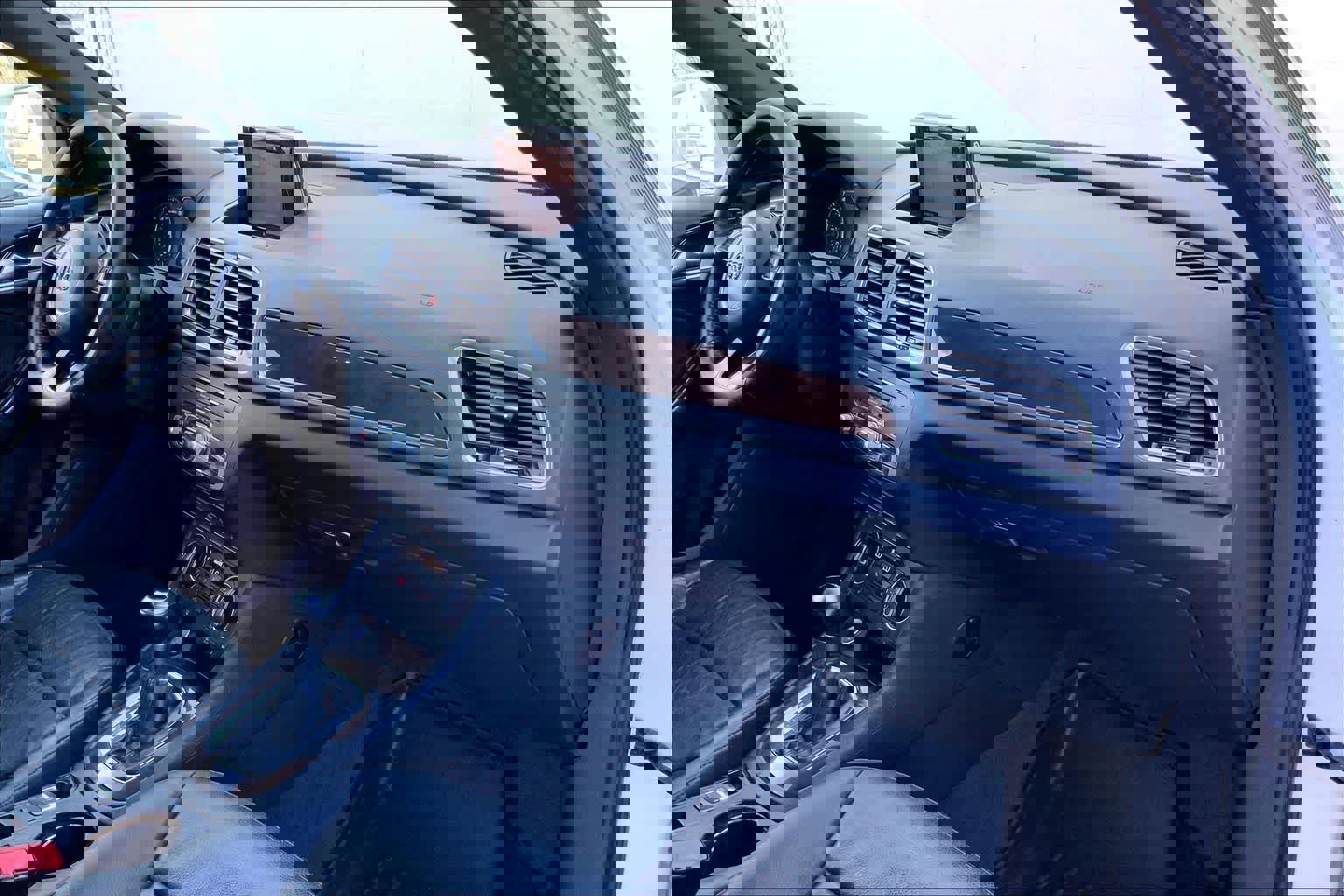 Used 2016 Audi Q3 2.0T Premium Plus w/ Technology Package image 23