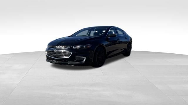 Used 2018 Chevrolet Malibu LT w/ Leather Package