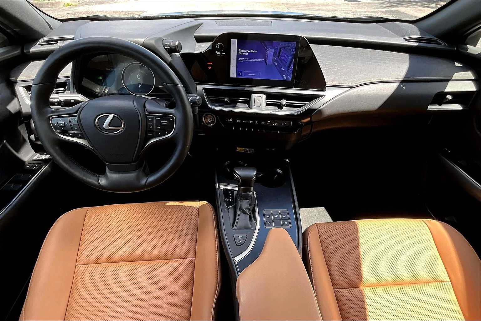 Used 2023 Lexus UX 250h AWD w/ Accessory Package (Z1) image 15
