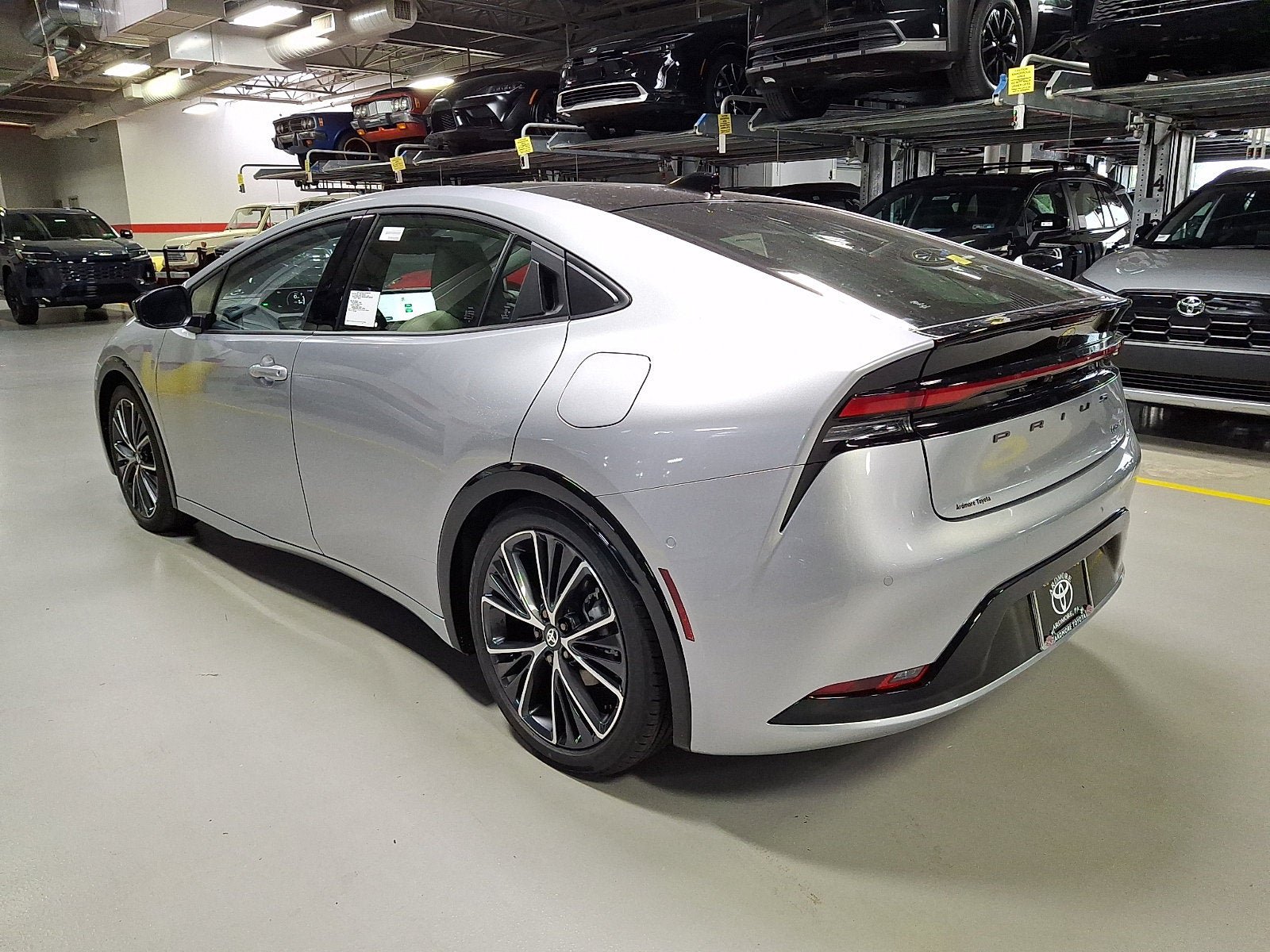 New 2027 Toyota Prius Limited w/ Limited Premium Package FWD image 3